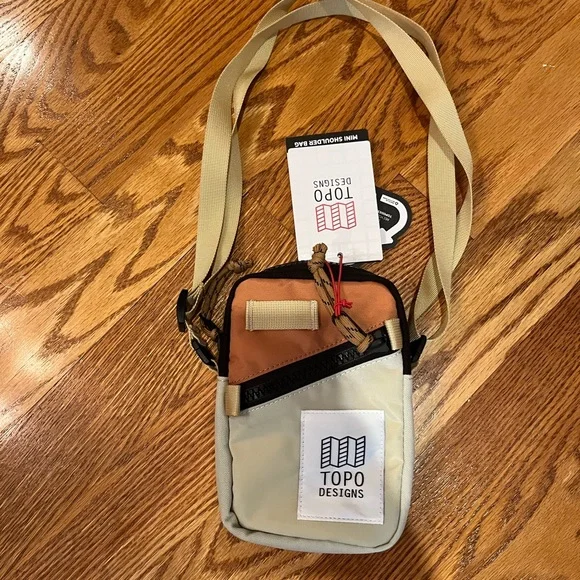 Topo Mini shoulder bag- NWT - Picture 1 of 3